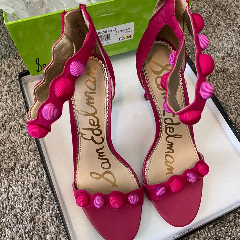 GUC pink heels
